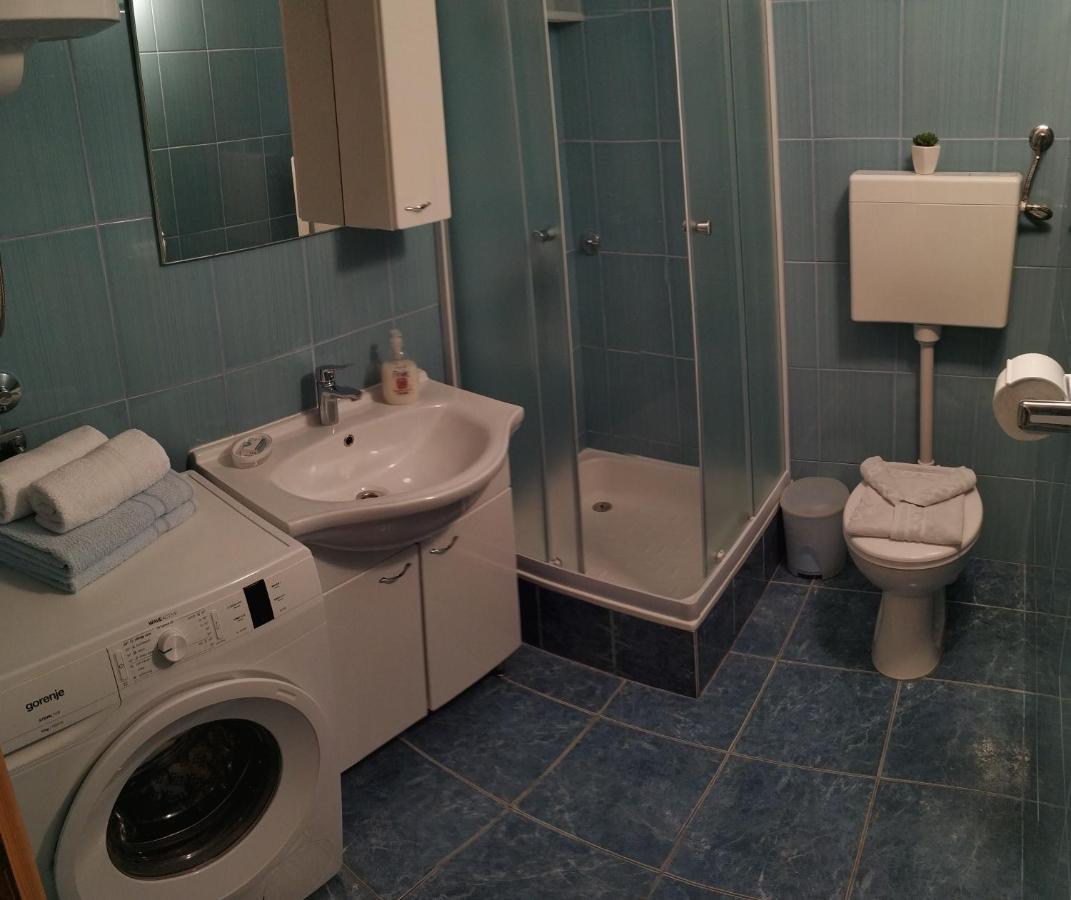 Apartmani Tanja Бол Екстер'єр фото